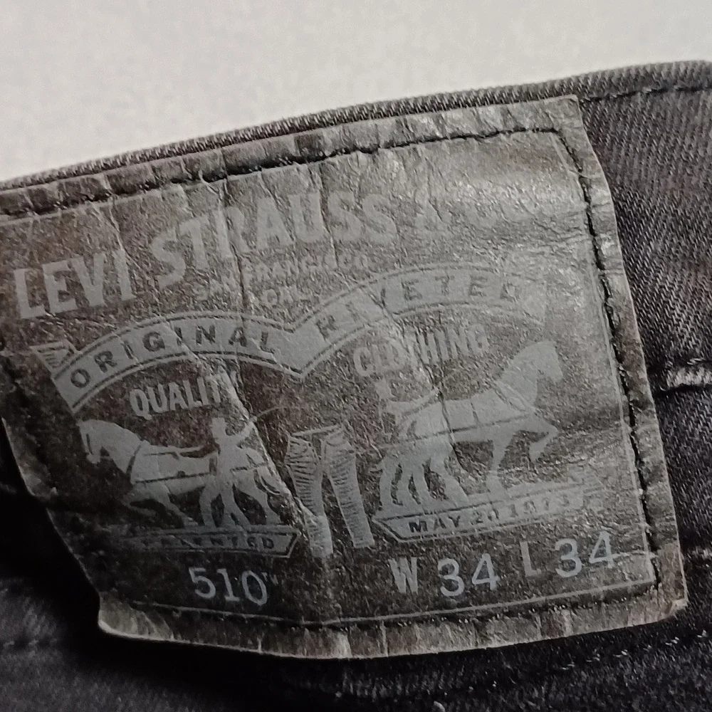 Levis 511 Slim Fit Jeans Mens 34x32‎ Faded Black Denim 04511-1507